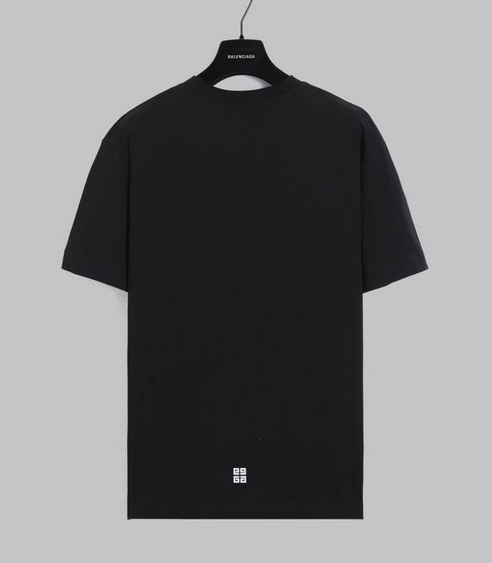 GIVENCHY Men's T-shirts 203